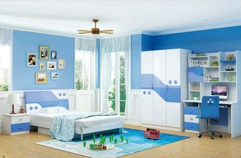 Phòng ngủ tông màu trắng - xanh lam kết hợp hài hòa dành cho cậu con trai.