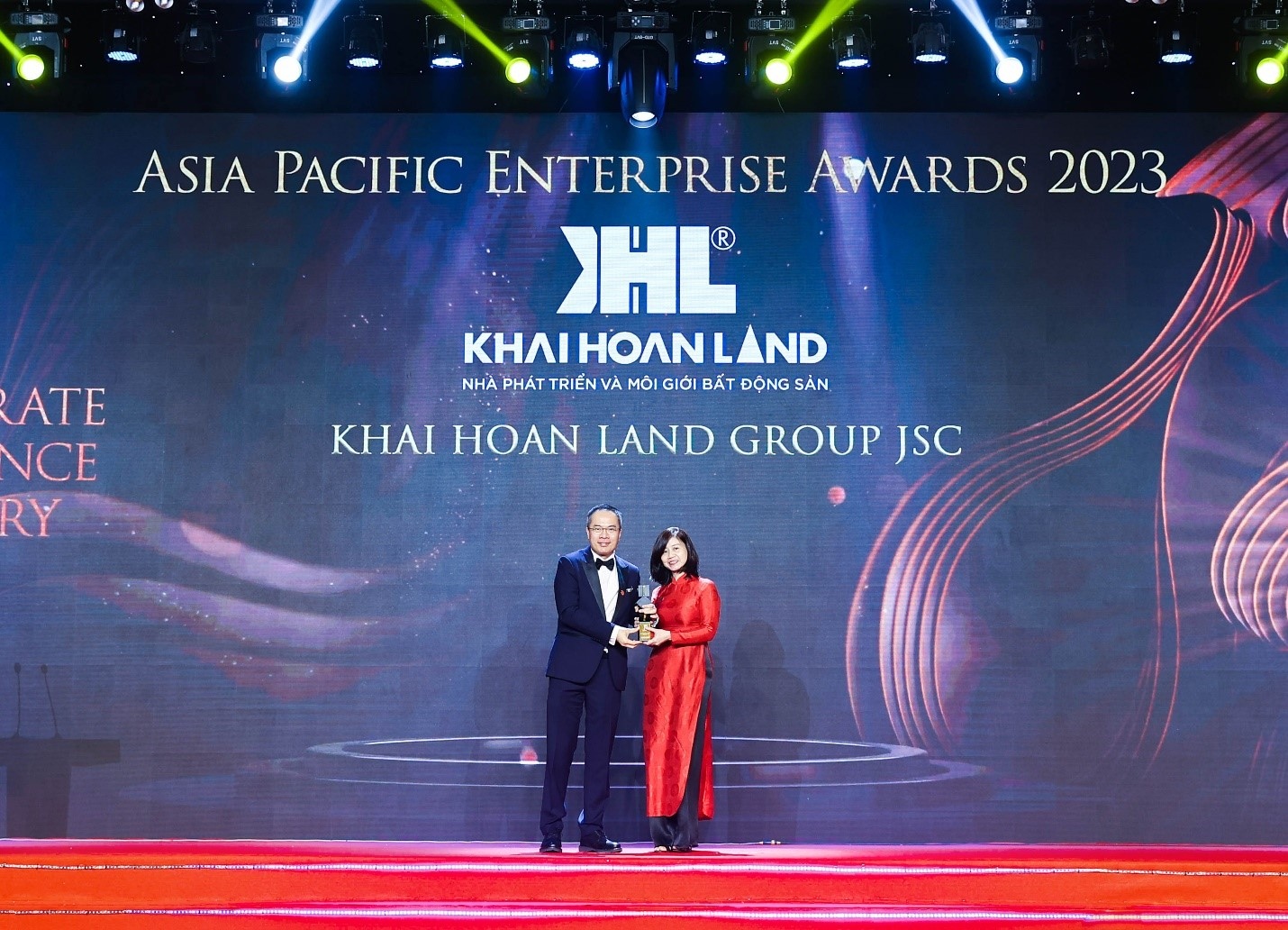 khai hoan land doanh nghiep xuat sac chau a asia pacific enterprise awards 1