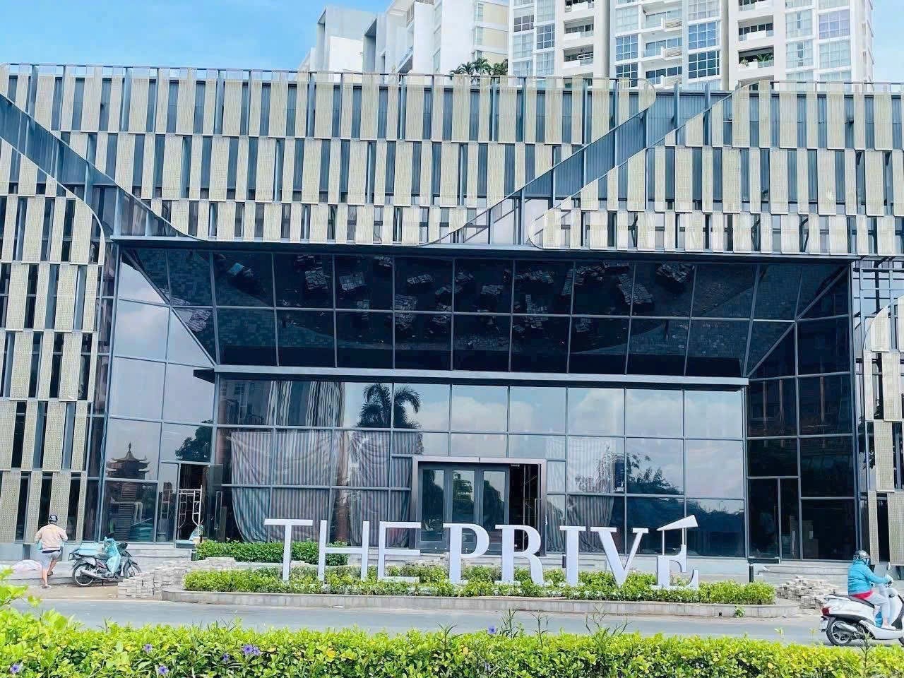 Nha Mau The Prive