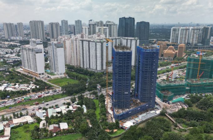 Nhiều dự án bất động sản tại TP.HCM đang trong tình trạng chậm tiến độ thi công